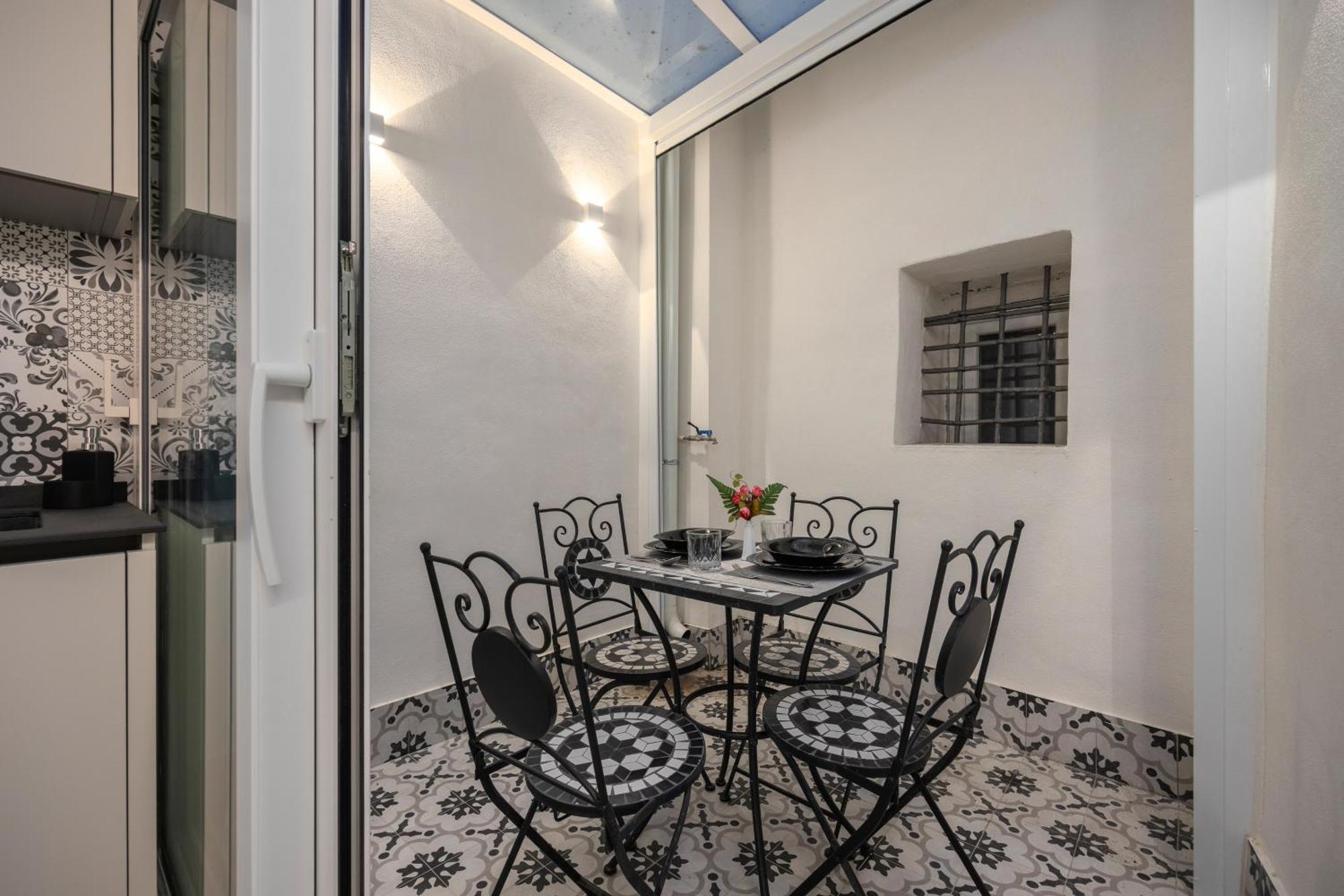 Roccella Apartments Palermo Eksteriør billede